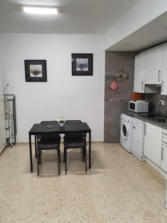 Nat Pureza De Triana Apartment Seville Luaran gambar