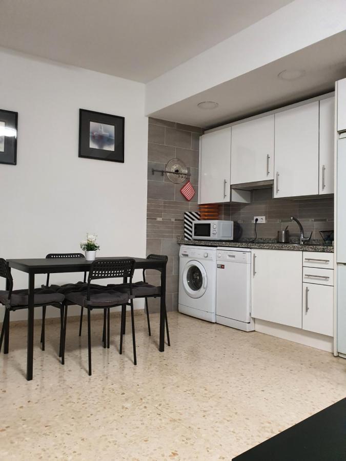 Nat Pureza De Triana Apartment Seville Luaran gambar